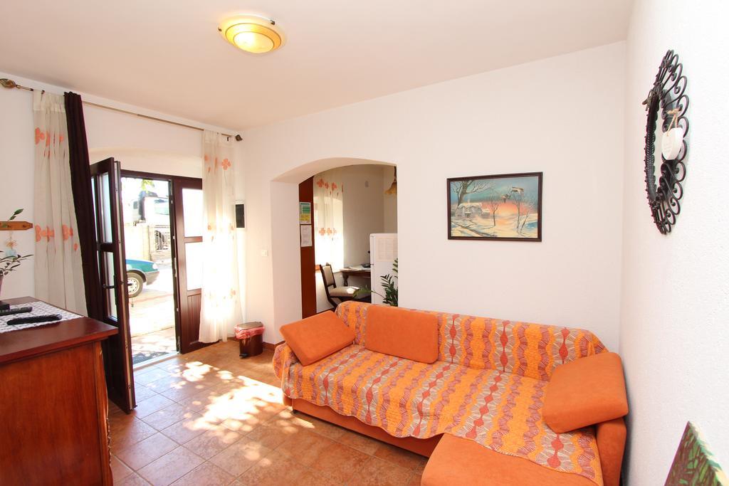 Apartments Giorgia Rovinj Exteriör bild